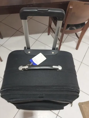 Mala de viagem preta Cavezzalle tamanho 75x50x30 
