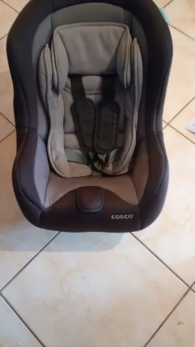 Cadeirinha/Bebê conforto 