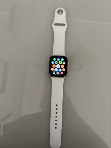 Apple Watch Series 4 GPS 40 mm Rose Gold - Excelente Estado