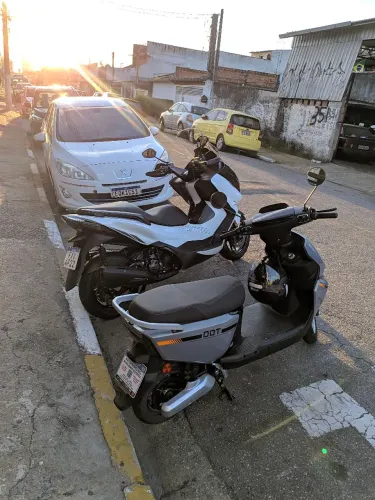 DOT Moto chefe Scooter elétrica