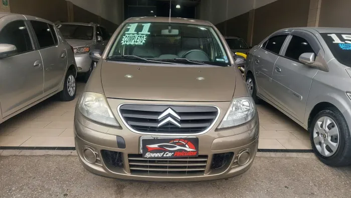 Citroen C3 GLX 1.4/ GLX Sonora 1.4 Flex 8V 5P 2011