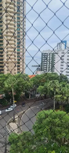 Apto 2/4 65m², 1 garagem armários, nascente, no Largo do Campo Grande
