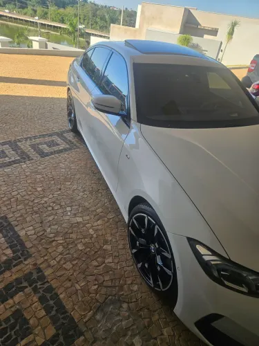 BMW 320I A 2.0 TB M Sport Activeflex 16V 4P 2024