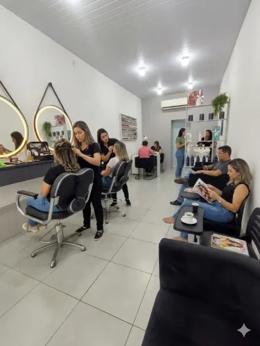 Manicure Pedicure Nail Design Barbeiro Cabeleireira