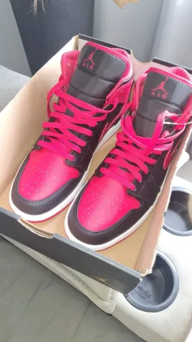 Tênis Jordan 1 original novo