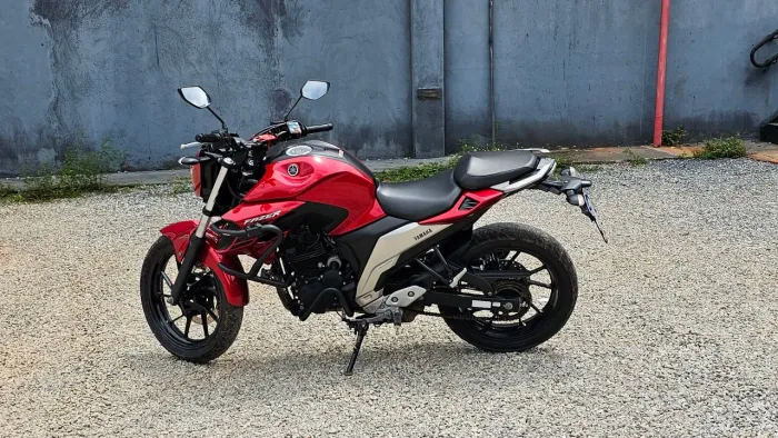 YAMAHA FZ25 FAZER 250 <br><br>MIL KM