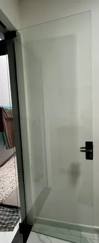Vendo Porta de Video semi nova 