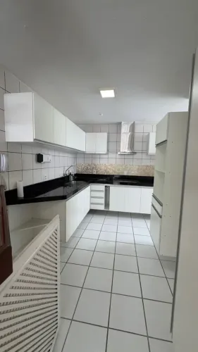Imóvel para venda tem 192 metros quadrados com 4 quartos em Renascença - São Luís - MA