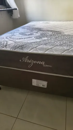 Cama box de casal com colchão e base