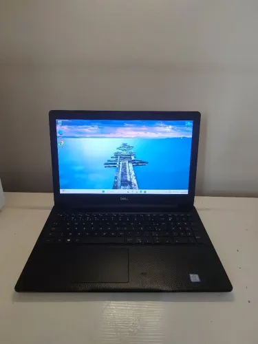 Notebook Dell Core i7 8GB SSD 240 Vídeo dedicado Radeon (Aceito Cartão)