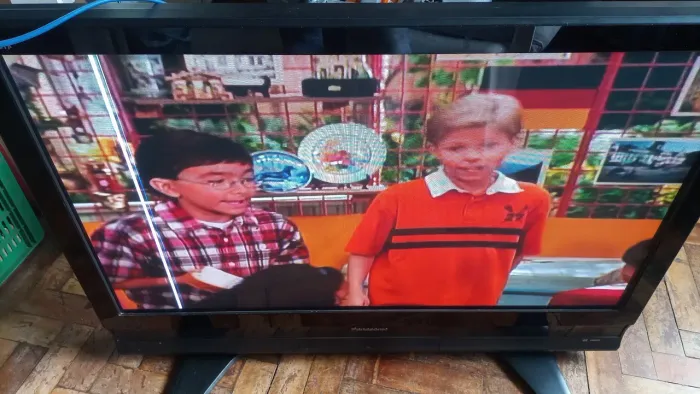 Tv Panasonic 42 plasma com defeito