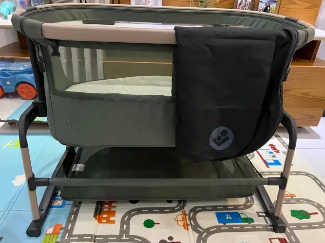 Berço Maxi Cosi verde