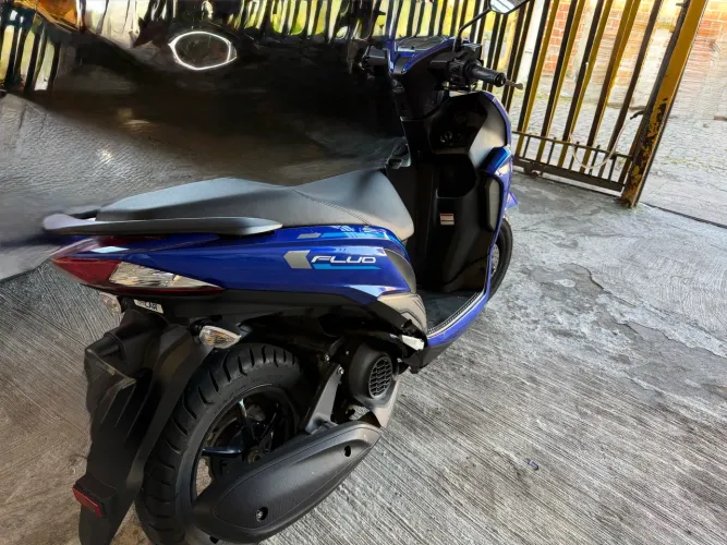 Moto fluo automática