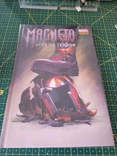 Magneto atos de terror, capa dura, no lacre original, novo