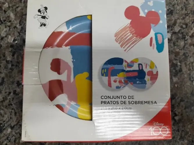 prato de sobremesa disney