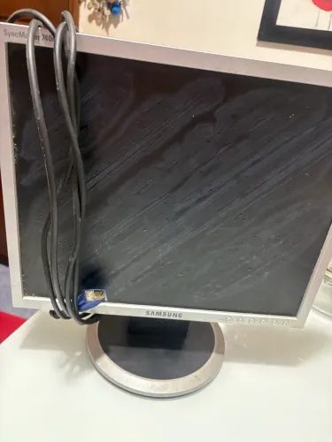 Monitor computador (lixo eletrônico)