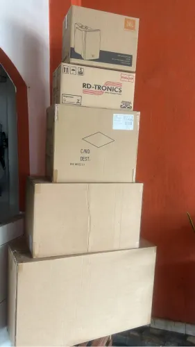 Caixa de papelão reforçada para mudança