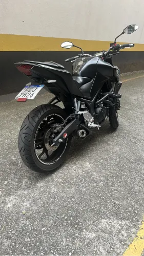 Yamaha MT 03 top de linha 