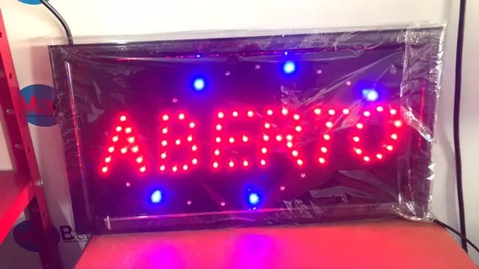 placa de led aberto