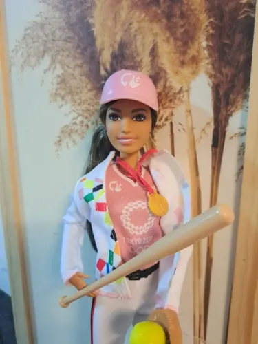 Barbie Olimpiadas Tokyo Softbol