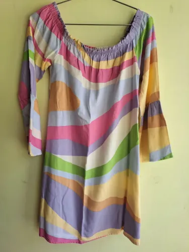 Vestido semi novo