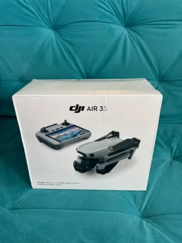 Drone DJI Air 3S Fly More Combo Com controle com tela - lacrado Novo - Nota Fiscal