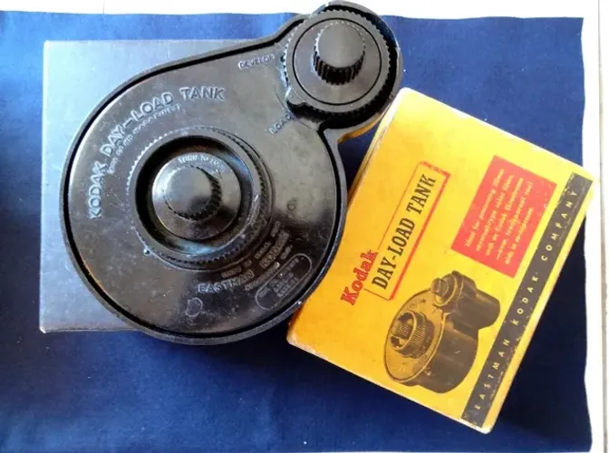 Tanque Kodak p Processamento e Revelação de Filmes 35 mm à luz do dia.(para Colecionador )
