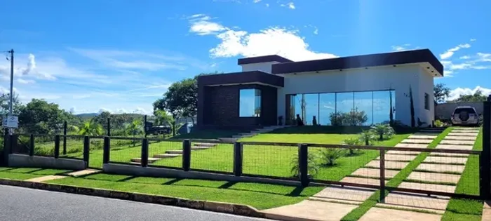 Casa em condomínio fechado com total segurança na Serra do Cipó. 