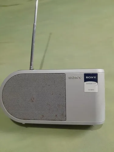 Rádio portátil sony 