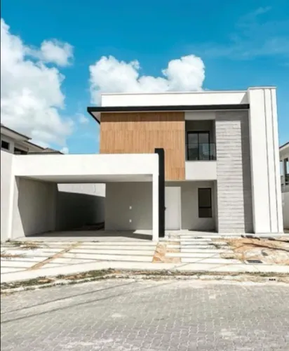 Casa nova com 4 suites em excelente condominio no Eusébio