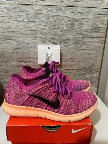 Tênis Nike Free RN 2018 Feminino