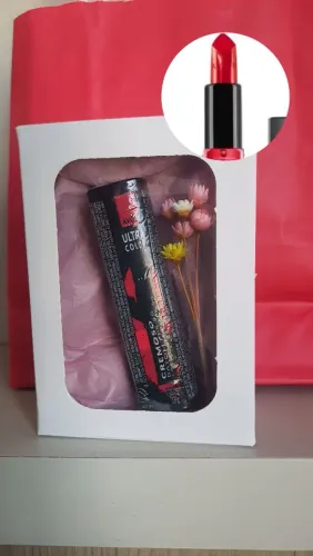 Batom Avon Vermelho Puro 