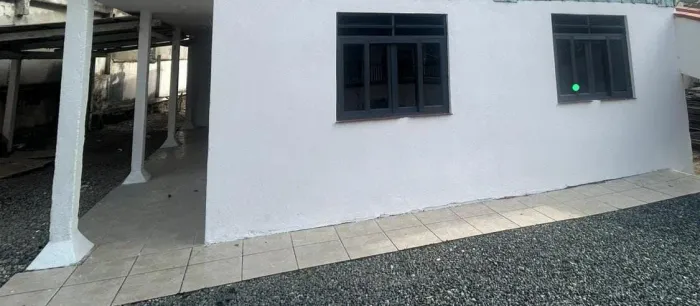 Aluguel Casa em preparação 