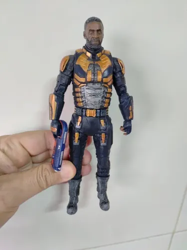 DC McFarlane Suicide Squad Bloodsport Unmasked