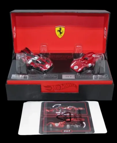Hot Wheels Red Line Club Ferrari 499