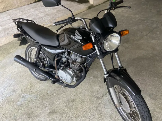 Honda Titan 150 KS 2006 - Econômica, confiável e pronta pro dia a dia!