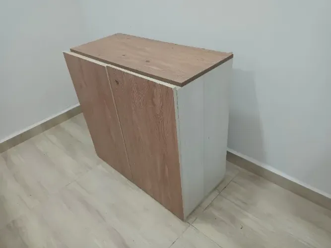 Armário para escritório com 2 divisões 