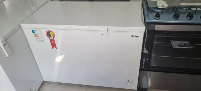 Freezer Horizontal Philco 299 Litros PFH300B - 2 Em 1, Classe A, Branco 110V E 220V