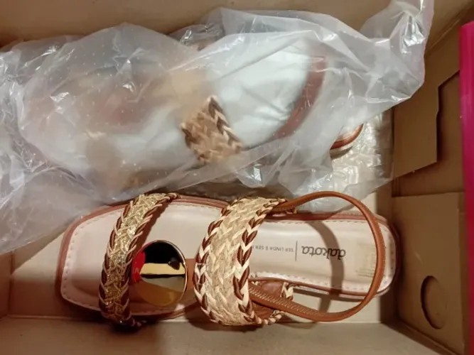Sandália Dakota Rasteira Maskavo Y8102 R$105,00 cada