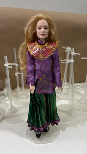 Boneca Alice live action 