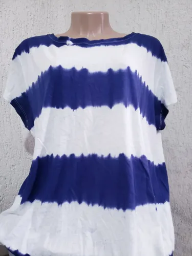 Camiseta juvenil feminina azul