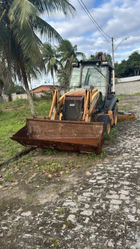 Trator retroescavadeira case