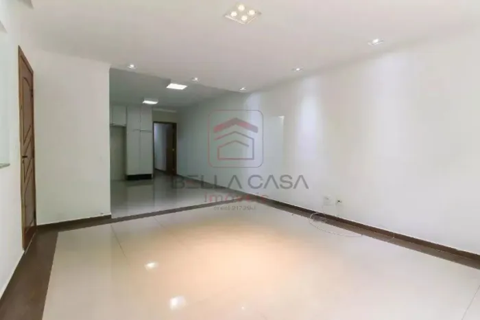 Casa térrea á venda na Mooca com 3 suítes, 03 Vagas