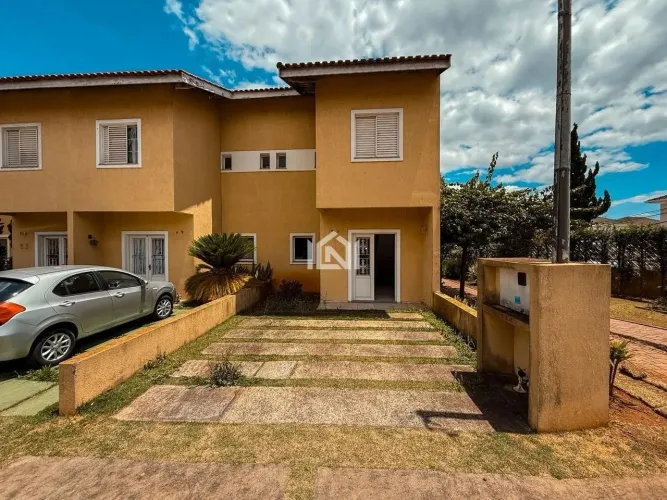 Casa à venda no condomínio Residencial Villas da Granja