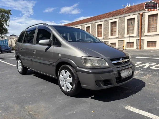 Chevrolet Zafira Expres. 2.0 MPFI Flexpower 5P AUT 2011