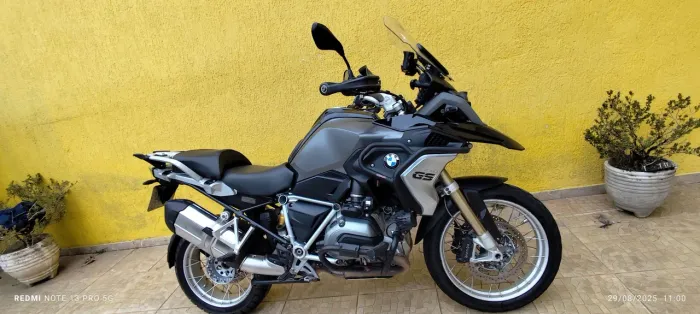 Moto BMW GS 1200 impecável 