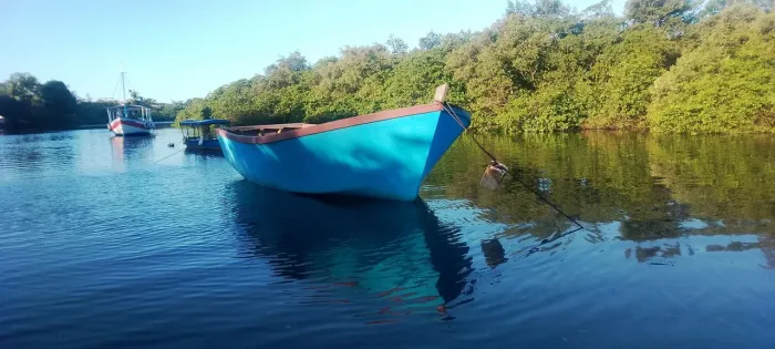 Casco de barco todo em fibra