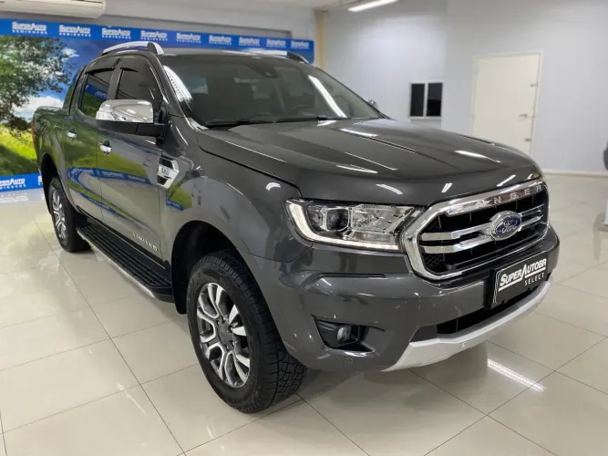 Toyota Corolla Altis Prem. Hybrid 1.8 Flex AUT 2023