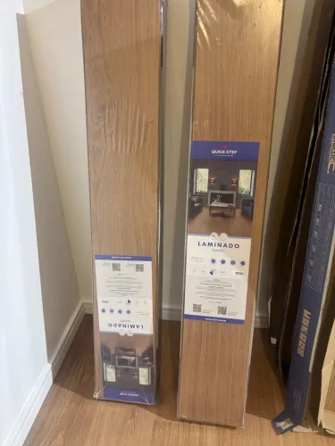 Caixa de laminado de clique resistente à água Quick-Step