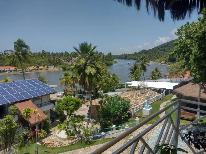 Oportunidade de negócio linda pouda beira lagoa na ilha Santa Rita